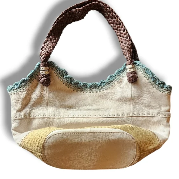 The Sak shoulder purse - Picture 9 of 13